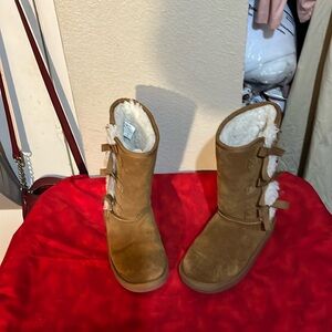 Girls kookaburra brown suede boots